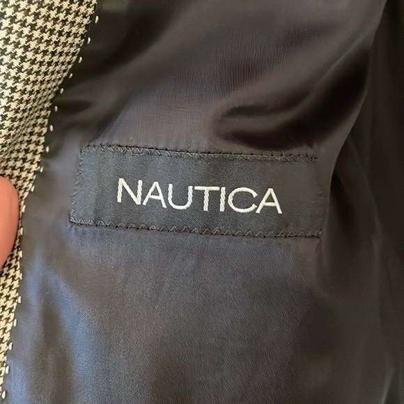 Nautica black and white houndstooth men’s suit jacket . Size 42R. 6 pockets - Picture 12 of 15